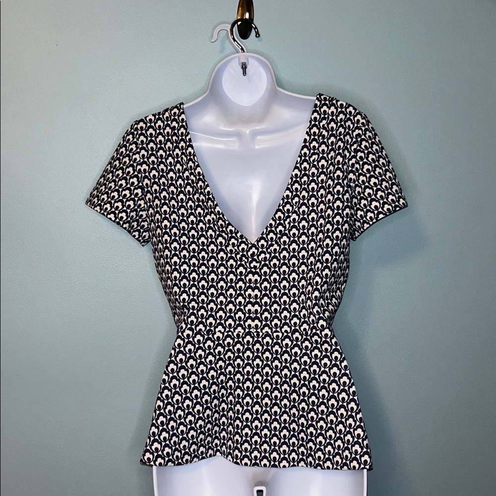 Ann Taylor Blue and Cream Print Peplum Blouse, XS - Picture 2 of 4